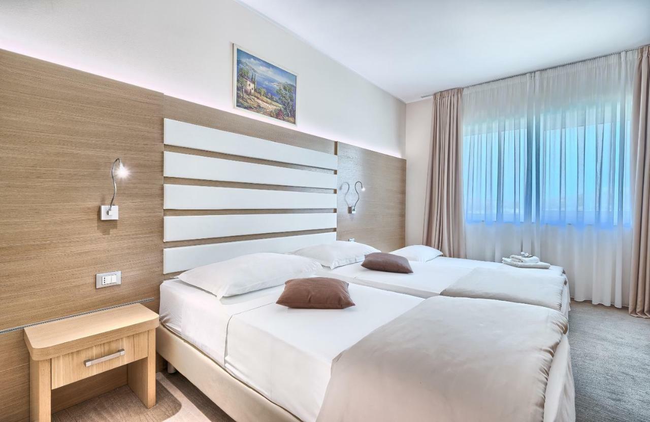 Hotel Panorama Šibenik Eksteriør billede